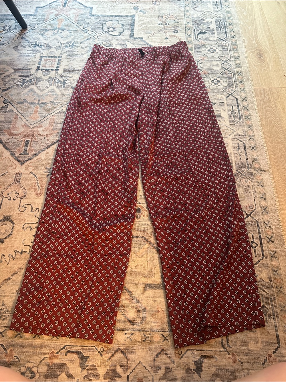 H&M Women's Burgundy Patterned Wide-Leg Satin Pants